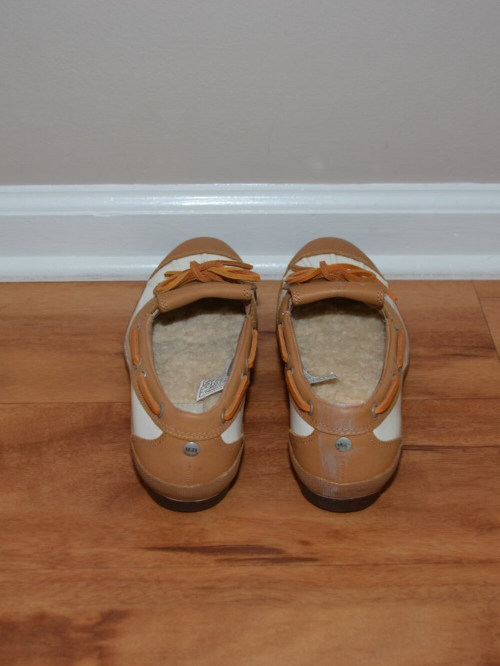 UGG Australia Duck Boat Shoes Leather Sherpa Shearling Lined Boots, sz 8 - Picture 5 of 11